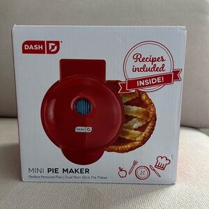 DASH MINI PIE MAKER NEW IN BOX